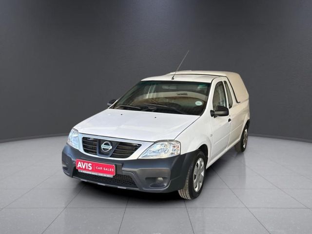 2022 Nissan NP200 1.6 A/C Safety Pack, photo 3