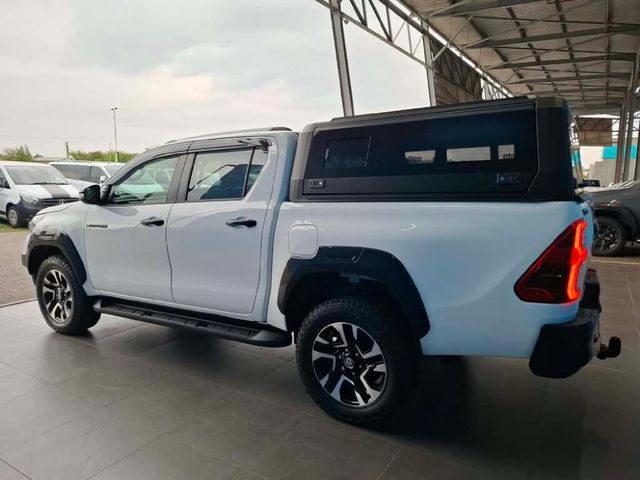 2025 Toyota Hilux 2.8 GD-6 RB Legend 55 4x4 Auto Double Cab, photo 4