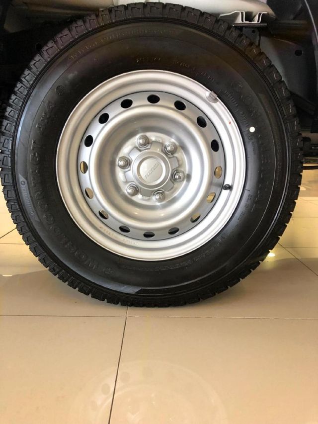 2026 Isuzu D-Max 1.9 DDI HR Single-Cab, photo 3