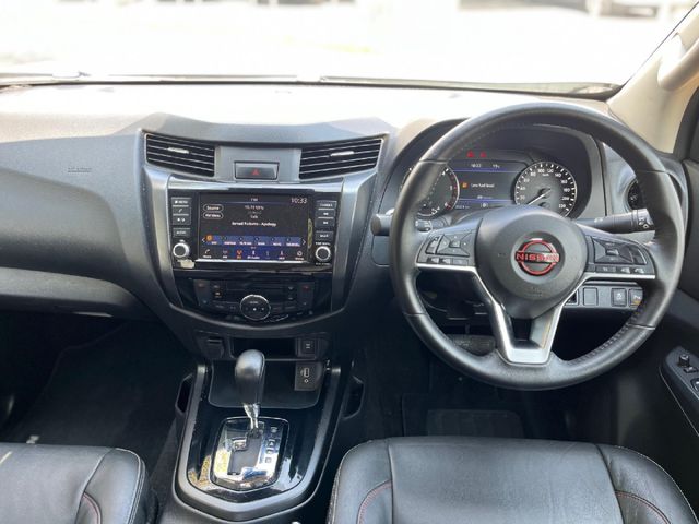 2025 Nissan Navara 2.5 DDTi PRO-2X Auto Double-Cab, photo 2