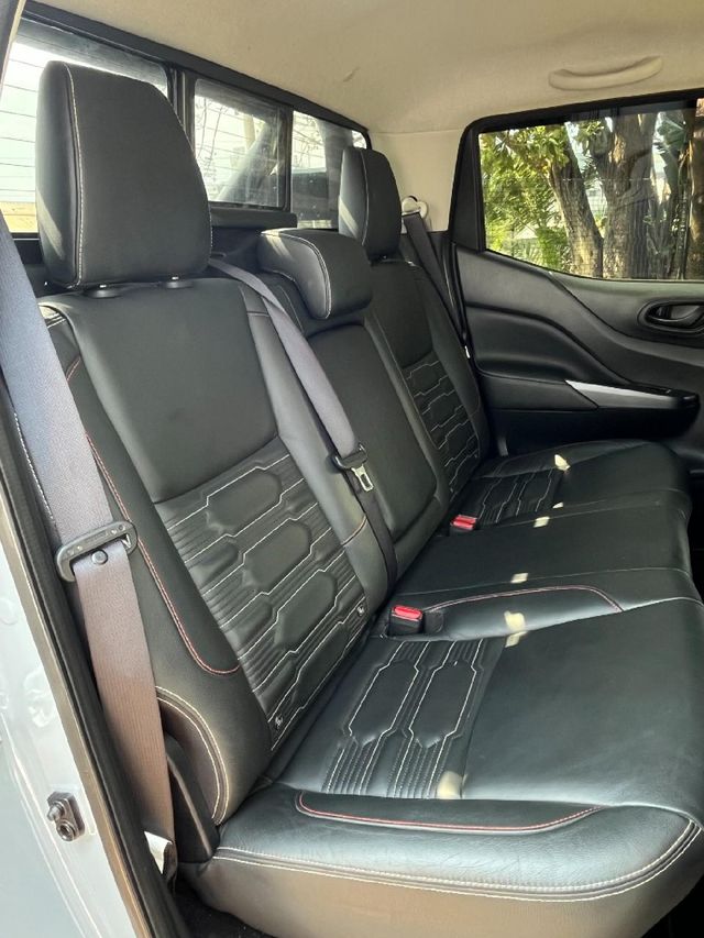 2025 Nissan Navara 2.5 DDTi PRO-2X Auto Double-Cab, photo 4