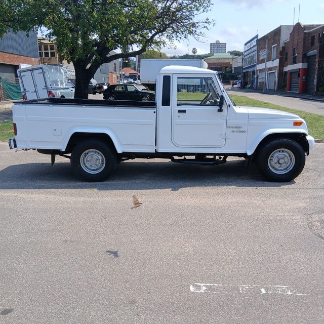2006 Mahindra Bolero 2.5 TD Single-Cab, photo 3