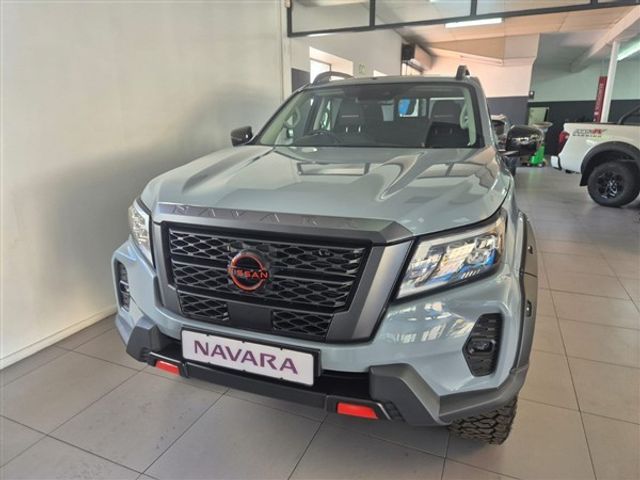 2026 Nissan Navara 2.5DDTi PRO-4X Warrior 4x4 Double-Cab Auto, photo 3
