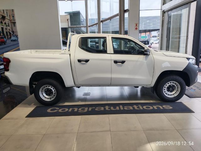 2026 Peugeot Landtrek 1.9D Professional Double Cab, photo 2