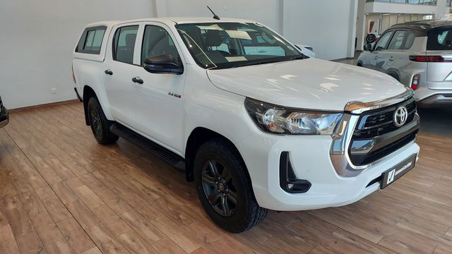 2021 Toyota Hilux 2.4 GD-6 Raised Body Raider Double-Cab, photo 2