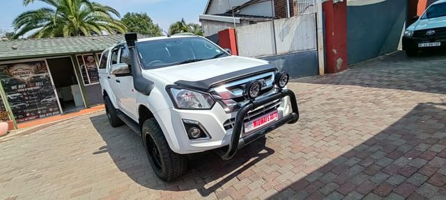 2018 Isuzu D-Max 300 LX 4x4 Double-Cab