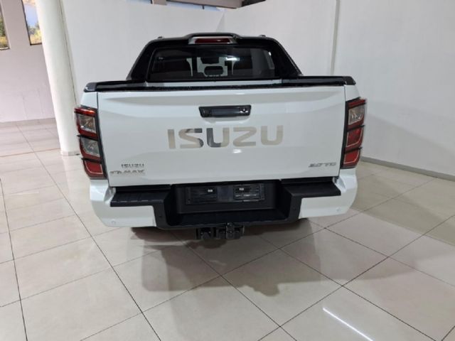 2026 Isuzu D-Max 3.0 DDI V-Cross 4x4 Auto Double-Cab, photo 5