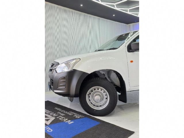 2026 Isuzu D-Max 250C Fleetside Single-Cab, photo 4