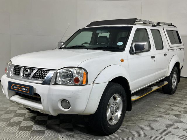 2005 Nissan Hardbody 3000TD SEL Double-Cab