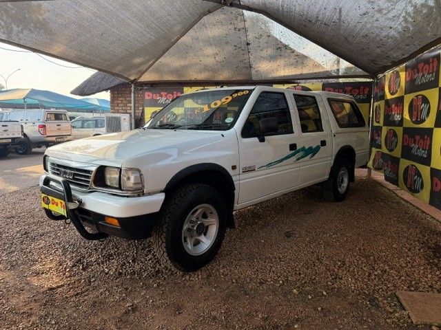 1997 Isuzu KB 250, photo 3