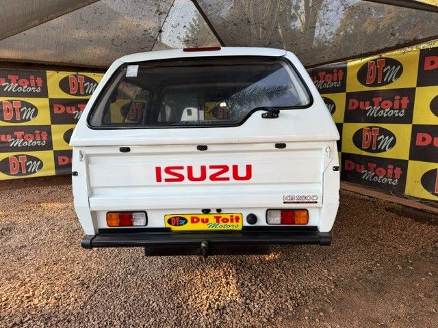 1997 Isuzu KB 250, photo 5