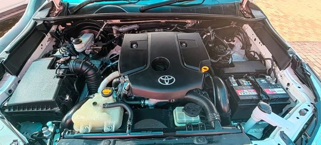 2019 Toyota Hilux 2.8 GD-6 Raised Body Raider Extended Cab