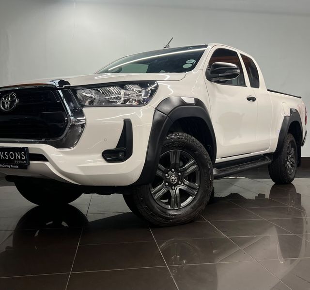 2022 Toyota Hilux 2.4 GD-6 Raised Body Raider Auto Extended Cab, photo 4