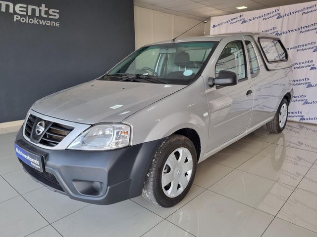 2023 Nissan NP200 1.6 A/C Safety Pack