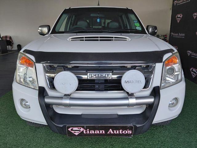2012 Isuzu KB 300D-Teq Double-Cab LX, photo 2