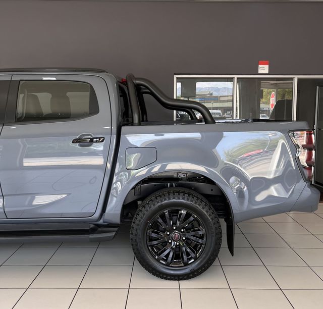 2026 Isuzu D-Max Islay Grey, photo 4
