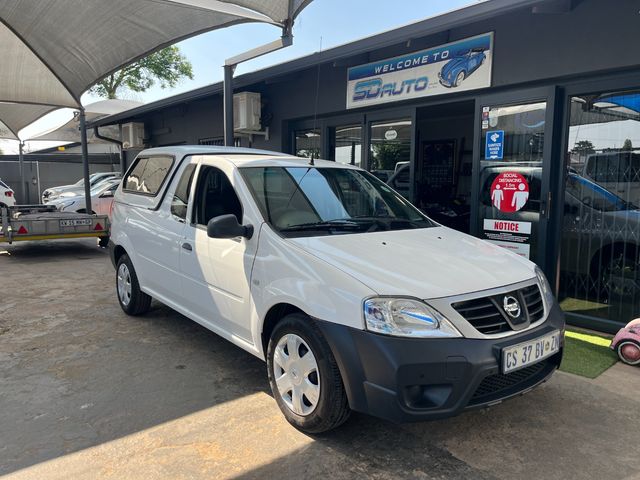 2021 Nissan NP200 1.6 A/C Safety Pack