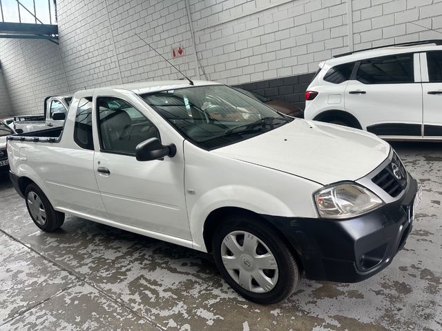 2013 Nissan NP200 1.6, photo 2