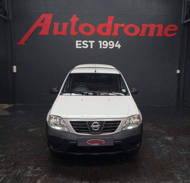 2019 Nissan NP200 1.6 A/C Safety Pack, photo 4