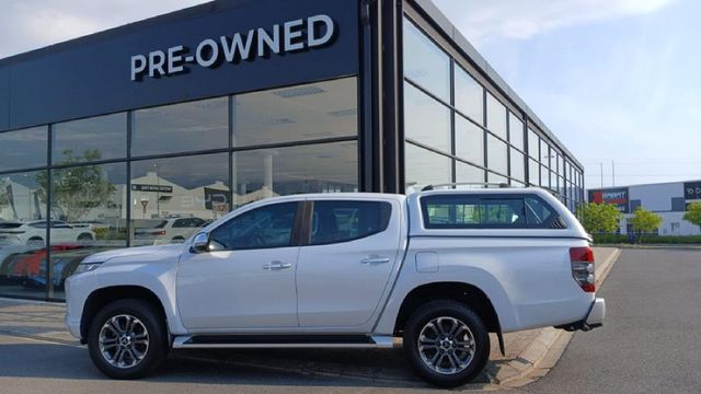 2019 Mitsubishi Triton 2.4 Di-Dc Auto Double-Cab, photo 3