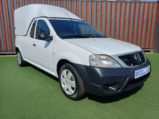 2021 Nissan NP200 1.6 A/C Safety Pack
