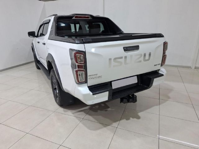 2024 Isuzu D-Max 3.0 DDI V-Cross HR Auto Double-Cab, photo 3
