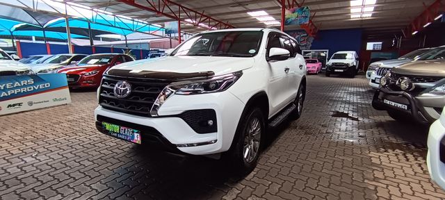 2023 Toyota Fortuner 2.8 GD-6 Raised Body Auto, photo 3