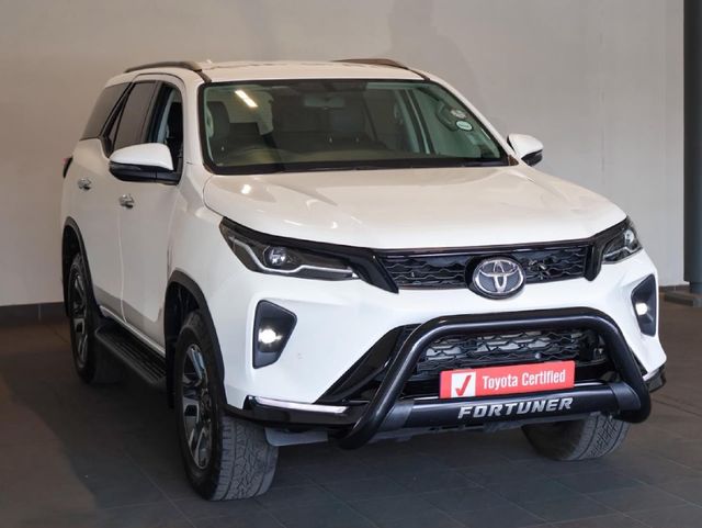 2025 Toyota Fortuner 2.4 GD-6 R/B Auto, photo 2