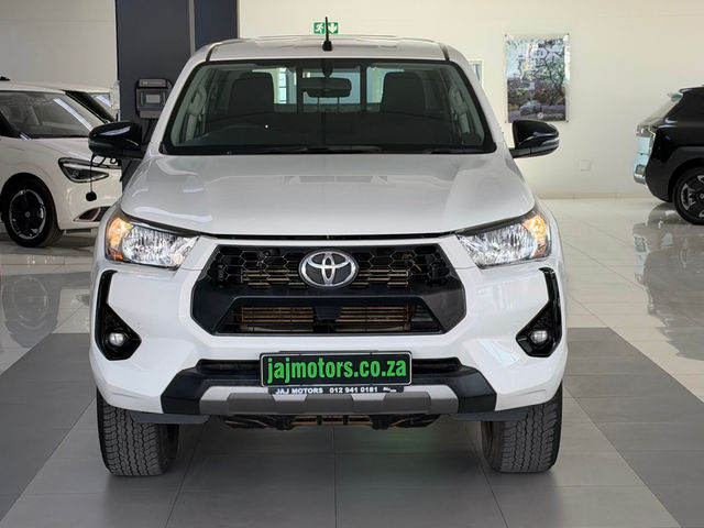 2024 Toyota Hilux 2.4 GD-6 Raider 4x4 Auto Double-Cab, photo 3