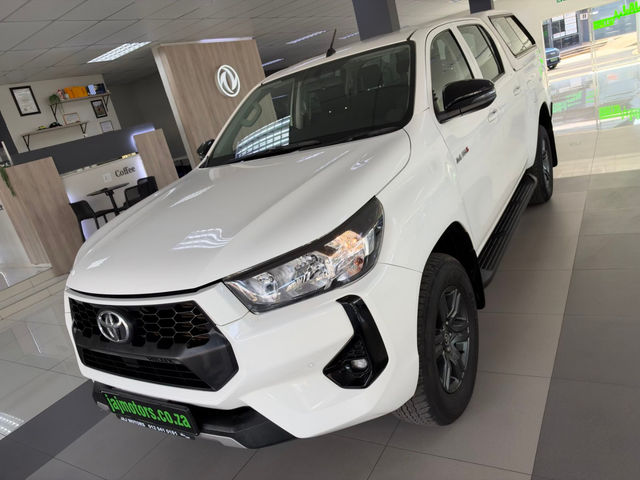 2024 Toyota Hilux 2.4 GD-6 Raider 4x4 Auto Double-Cab, photo 5