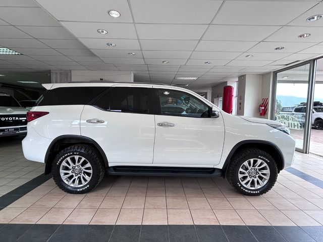 2023 Toyota Fortuner 2.8 GD-6 Raised Body Auto, photo 3