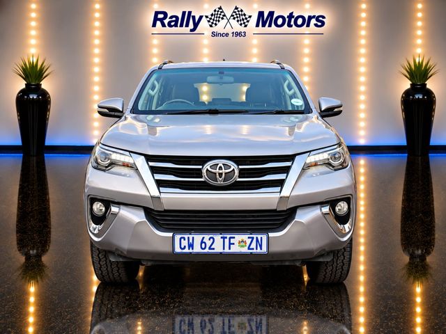 2017 Toyota Fortuner 2.8 GD-6 Raised Body Auto, photo 2