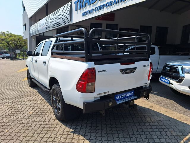2021 Toyota Hilux 2.4 GD-6 Raider 4x4 Double-Cab, photo 4