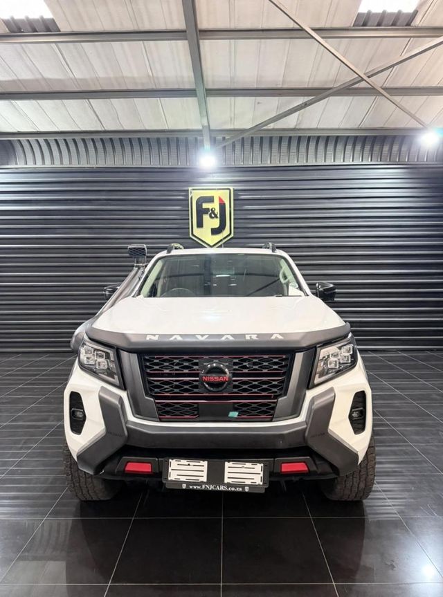 2022 Nissan Navara 2.5 DDTi PRO-4X 4X4 Auto Double-Cab, photo 4