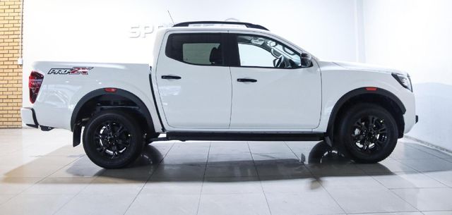 2026 Nissan Navara 2.5 DDTi PRO-2X Auto Double-Cab, photo 4