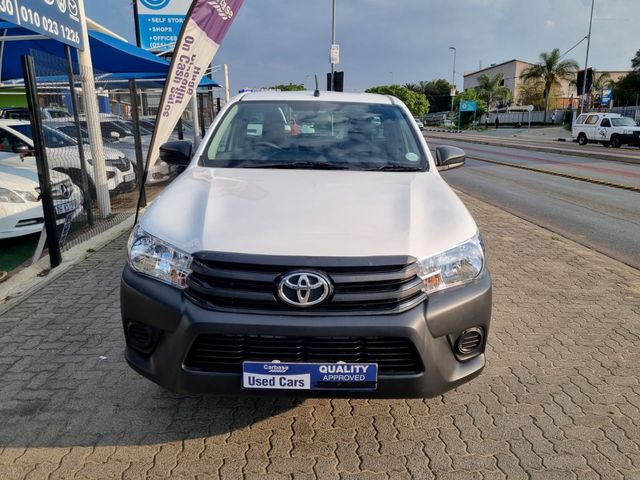 2017 Toyota Hilux 2.4 GD Single-Cab, photo 2