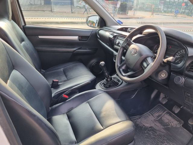2017 Toyota Hilux 2.4 GD Single-Cab, photo 5