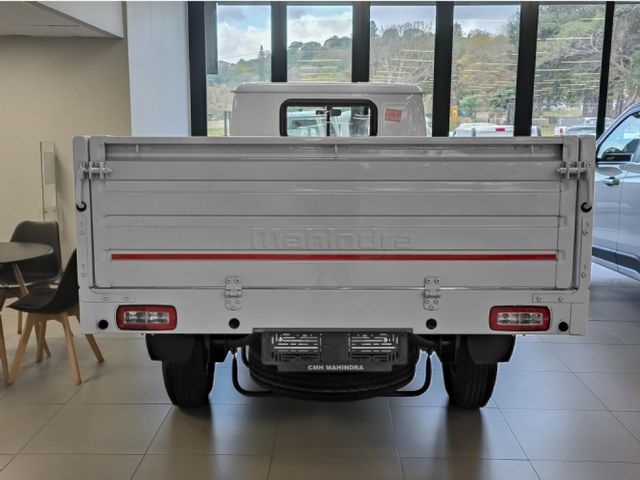 2026 Mahindra Bolero Maxx City HD 1.7 VX Single-Cab, photo 3