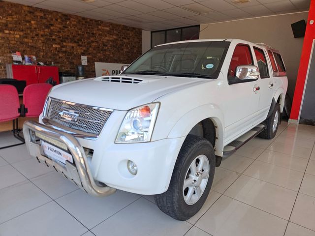 2009 Isuzu KB 300D-Teq Double-Cab LX, photo 3