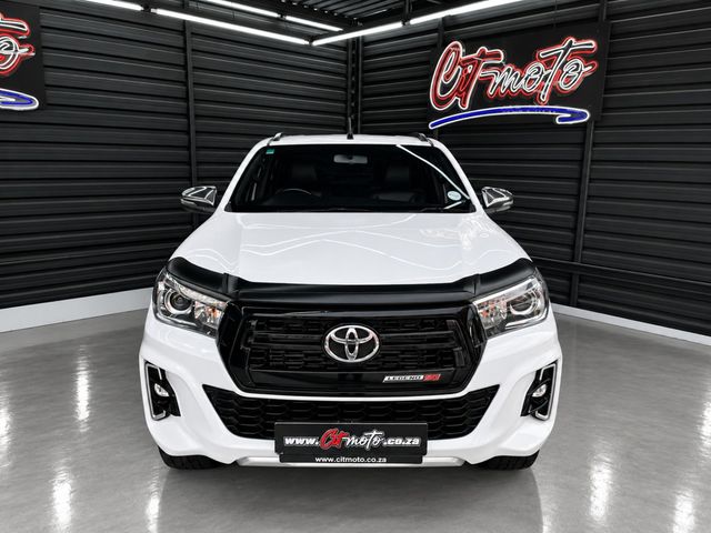2020 Toyota Hilux 2.8 GD-6 Raider 4x4 Auto Double-Cab, photo 3