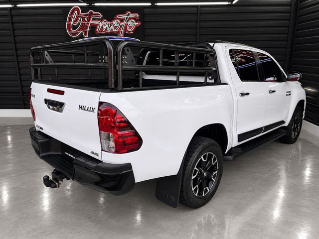 2020 Toyota Hilux 2.8 GD-6 Raider 4x4 Auto Double-Cab, photo 5
