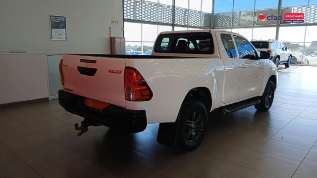 2024 Toyota Hilux 2.4 GD-6 Raised Body Raider Auto Extended Cab, photo 2