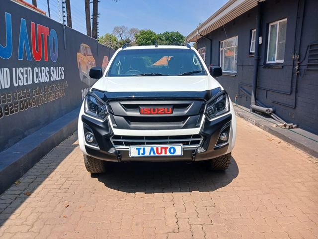 2017 Isuzu KB 250 D-Teq HO LE Double-Cab, photo 2