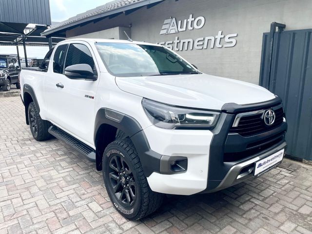 2022 Toyota Hilux 2.8 GD-6 Raised Body Legend Extended Cab, photo 3