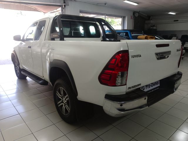 2021 Toyota Hilux 2.4 GD-6 Raised Body SRX Extended Cab, photo 2