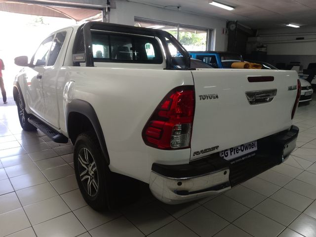 2021 Toyota Hilux 2.4 GD-6 Raised Body SRX Extended Cab, photo 3