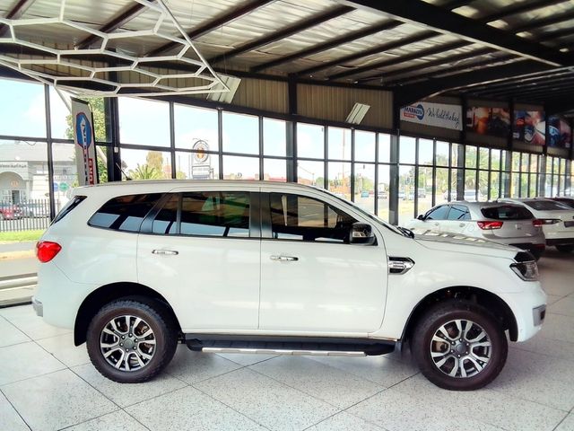 2021 Ford Everest 2.0D Bi-Turbo LTD 4x4 Auto, photo 3