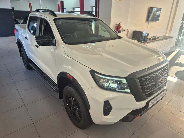 2026 Nissan Navara 2.5 DDTi PRO-4X 4X4 Auto Double-Cab, photo 5