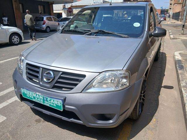 2010 Nissan NP200 1.6, photo 3