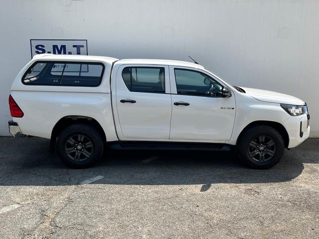 2024 Toyota Hilux 2.4 GD-6 Raider 4x4 Auto Double-Cab, photo 3